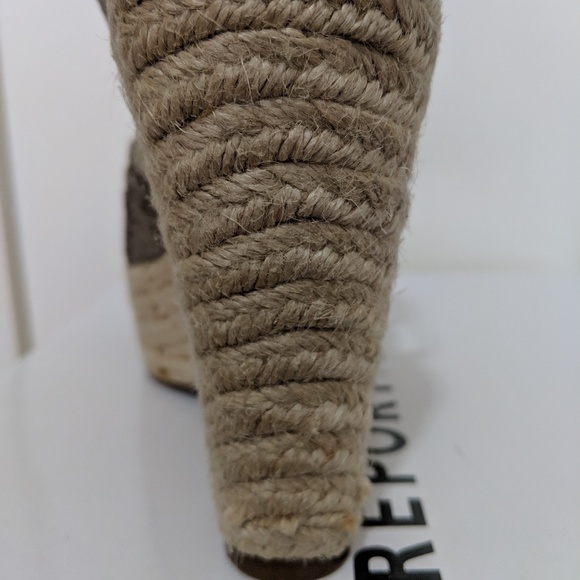 Report Metallic Pewter Wedgge Sandal - Picture 4 of 8